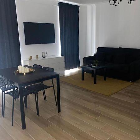 Pvteoli Suite 波佐利 外观 照片